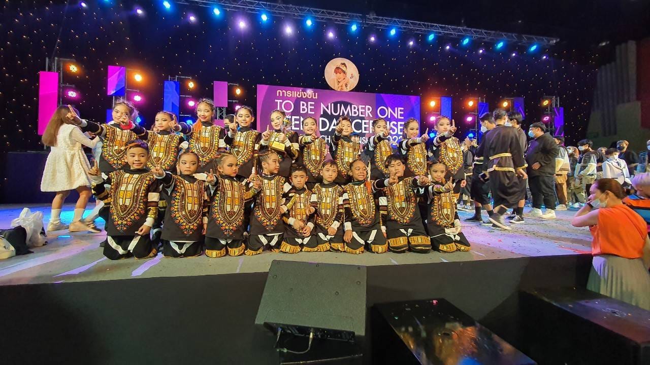 รางวัลรองชนะเลิศอันดับ 1 รุ่น JUNIOR