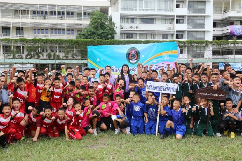 การแข่งขันฟุตบอลสาธิตจูเนียร์คัพ ครั้งที่ 7